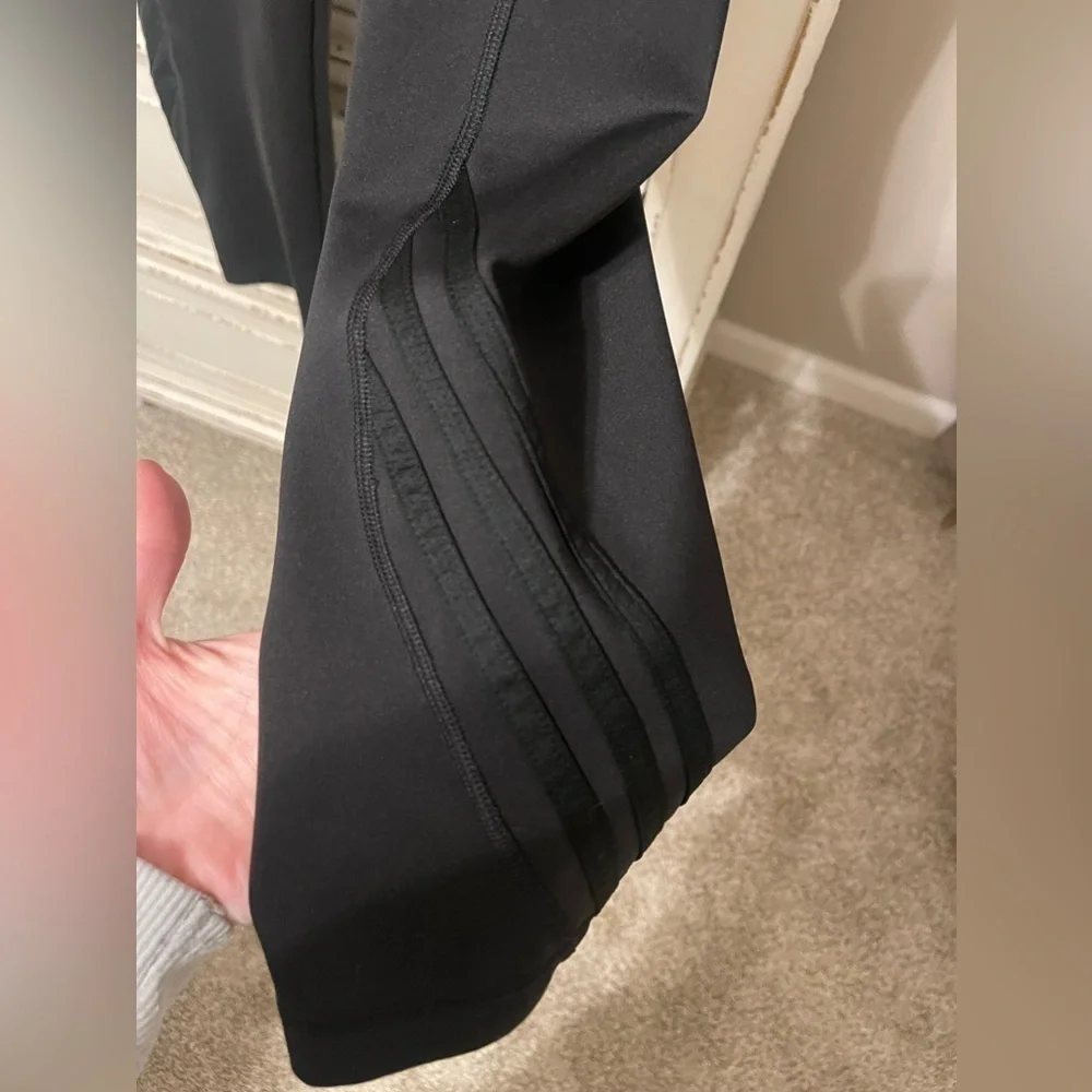 ADIDAS Capri Leggings - Picture 3 of 4